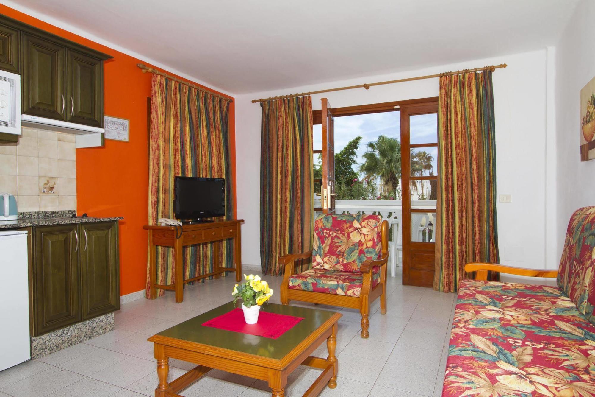 Suite Hotel Montana Club Puerto del Carmen  Dış mekan fotoğraf